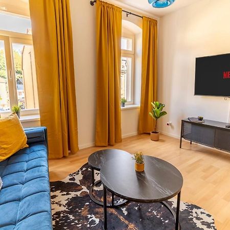 *Neu* 2 Zi, Offene Kueche, Balkon Lägenhet Pirna Exteriör bild